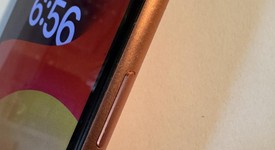 Good
													Apple iPhone Xr - Unlocked, Coral, 256 GB, A1984, photo 3 of 12