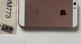 Good
													Apple iPhone SE 1st Gen 2016 - Unlocked, Rose Gold, 16 GB, A1723, photo 4 of 8