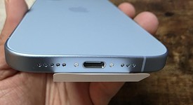 Mint
													Apple iPhone 17 - Unlocked, Mist Blue, 256 GB, A3258, photo 5 of 10