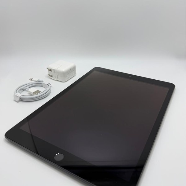 Apple iPad (9th Gen) - Wi-Fi, 64 GB, Gray, A2602