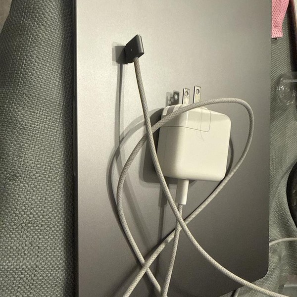 MacBook Air 2024 (M3) - 13 inch - 256 GB, Gray, 16 GB, Apple M3, 8-core GPU