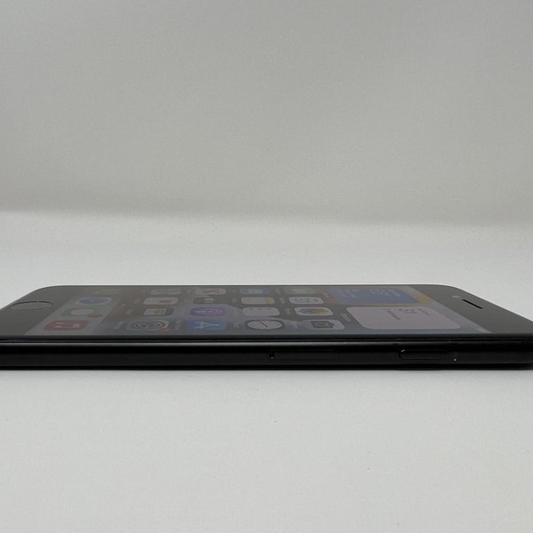 Apple iPhone 7 - Unlocked, Black, 32 GB, A1778, GSM