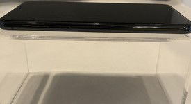 Mint
													Samsung Galaxy S10e - Unlocked, Black, 256 GB, 8 GB, SM-G970U1, photo 2 of 5