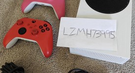 Good
													Xbox Series S (2020) - White, 512 GB, photo 1 of 5