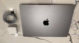 Good
													MacBook Air 2024 (M3) - 13" - Apple M3, Gray, 256 GB, 16 GB, 8-core GPU, photo 2 of 13