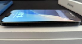 Mint
													Apple iPhone 13 - Straight Talk, Midnight, 128 GB, A2482, photo 5 of 8