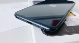 Mint
													Apple iPhone SE 3rd Gen 2022 - Unlocked, Midnight, 128 GB, A2595, photo 5 of 8