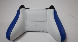 Good
													Xbox Wireless Controller (2020) - Blue, photo 2 of 3
