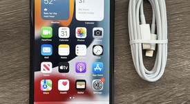 Good
													Apple iPhone 7 Plus - Unlocked, Black, 32 GB, A1784, GSM, photo 4 of 9