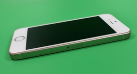 Fair
													Apple iPhone SE 1st Gen 2016 - T-Mobile, Rose Gold, 64 GB, A1662, photo 4 of 6