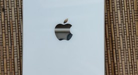 Mint
													Apple iPhone 14 - Unlocked, Starlight, 128 GB, A2649, photo 1 of 14