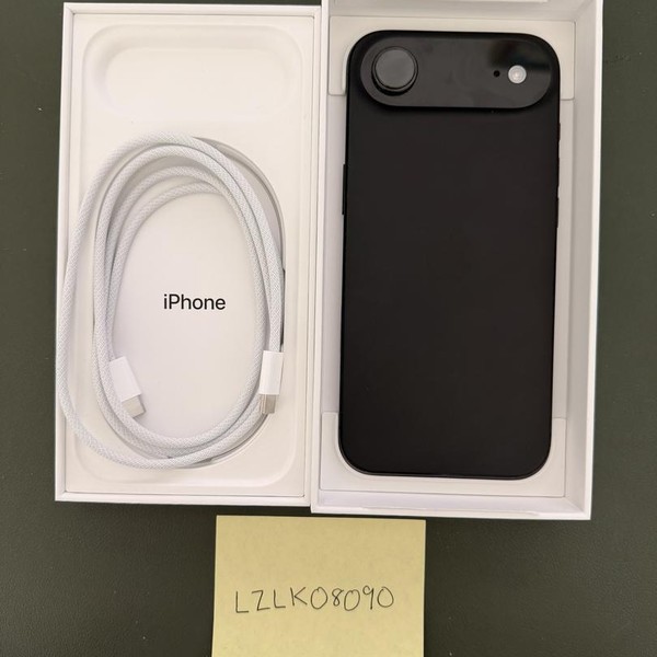 Apple iPhone Air - Unlocked, 256 GB, Space Black, A3260