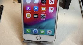 Good
													Apple iPhone 6 Plus - Unlocked, Gold, 64 GB, A1524, photo 5 of 7