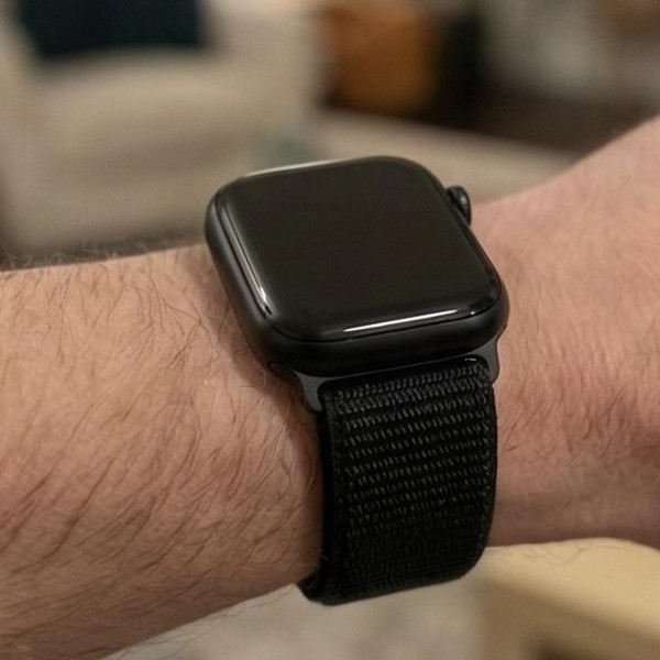 Apple Watch Series 10 42mm - Black, A2997 - GPS, Aluminum