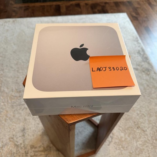 Mac mini 2020 - 256 GB, Silver, 8 GB, Apple M1