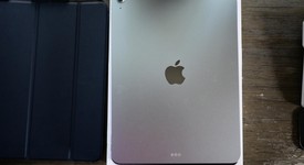 Mint
													Apple iPad Air 11" (M3) 2025 - Wi-Fi, Blue, 128 GB, A3266, photo 4 of 8