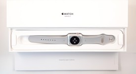 Good
													Apple Watch Series 3 42mm - Unlocked, Silver, A1861, Aluminum, photo 1 of 7