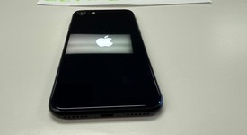 Mint
													Apple iPhone SE 3rd Gen 2022 - Unlocked, Midnight, 64 GB, A2595, photo 4 of 6