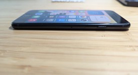 Fair
													Apple iPhone SE 3rd Gen 2022 - Unlocked, Midnight, 64 GB, A2595, photo 4 of 13