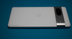 Good
													Google Pixel 7 - Unlocked, Snow, 128 GB, 8 GB, GVU6C, Sub-6 5G, photo 3 of 9