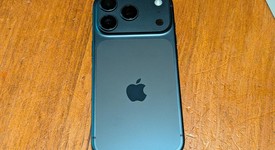 Mint
													Apple iPhone 17 Pro - Unlocked, Deep Blue, 256 GB, A3256, photo 5 of 10