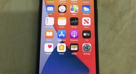 Mint
													Apple iPhone 11 Pro Max - AT&T, Gray, 64 GB, A2161, photo 5 of 7