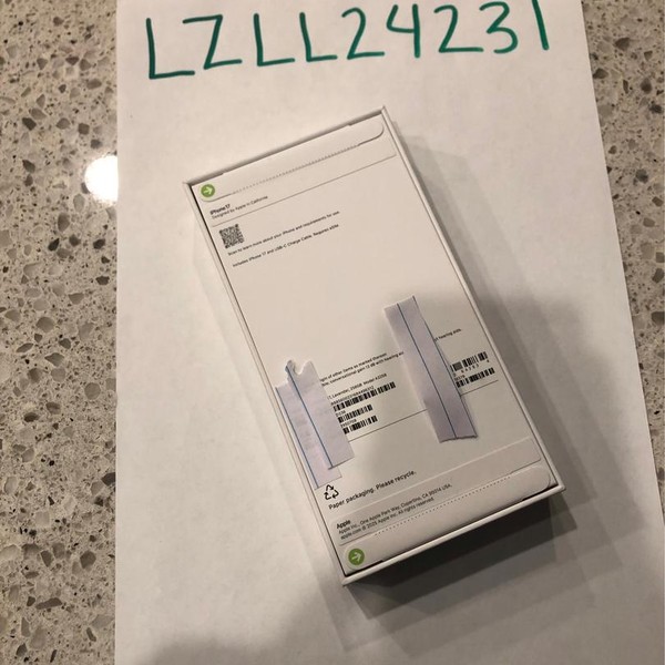 Apple iPhone 17 - T-Mobile, 256 GB, Lavender, A3258