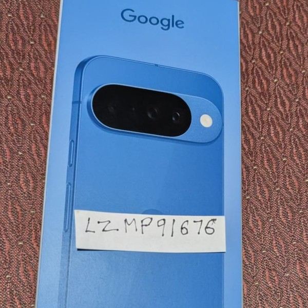 Google Pixel 10 - Unlocked, 128 GB, Indigo, GLBW0