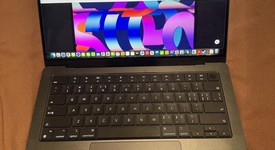 Mint
													MacBook Pro 2024 - 14" - Apple M4, Space Black, 512 GB, 16 GB, photo 2 of 9