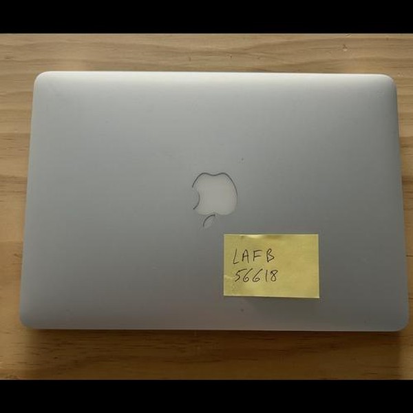 MacBook Pro 2015 (Retina) - 13 inch - 1 TB, Silver, 8 GB