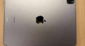 Fair
													Apple iPad Pro 11" 4th Gen 2022 - Unlocked, Gray, 128 GB, photo 2 of 9