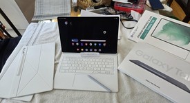 Mint
													Samsung Galaxy Tab  S10 Ultra - Wi-Fi, Moonstone Gray, 512 GB, 12 GB, SM-X920, photo 1 of 19