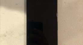 Mint
													Google Pixel 2 - Verizon, Black, 64 GB, Verizon Edition, photo 2 of 7
