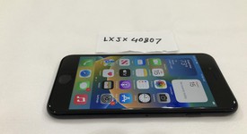 Mint
													Apple iPhone SE 3rd Gen 2022 - Straight Talk, Midnight, 64 GB, A2595, photo 4 of 5