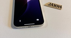 Fair
													Apple iPhone 13 - Unlocked, Starlight, 128 GB, A2482, photo 2 of 7