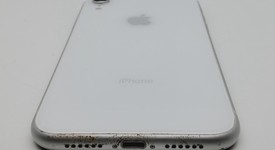 Fair
													Apple iPhone Xr - Unlocked, White, 128 GB, A1984, photo 5 of 8