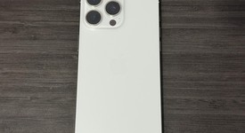 Good
													Apple iPhone 15 Pro Max - Unlocked, White, 256 GB, A2849, photo 4 of 7