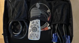Mint
													BenQ Projector, photo 2 of 12