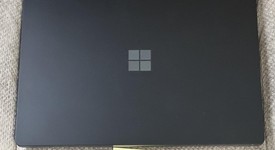 Good
													Microsoft Surface Laptop 3 - I7, Black, 1 TB, 16 GB, 13.5", photo 3 of 18