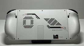 Mint
													ONEXPLAYER 2 - White, 512 GB, 16 GB, photo 5 of 6