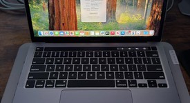 Good
													MacBook Pro 2020 - 13" - I5, Gray, 256 GB, 8 GB, photo 1 of 6