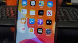 Good
													Apple iPhone 8 Plus - Unlocked, Red, 256 GB, A1864, photo 2 of 9