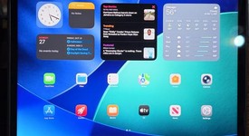 Mint
													Apple iPad Pro 12.9" 5th Gen 2021 - Verizon, Silver, 128 GB, photo 1 of 8