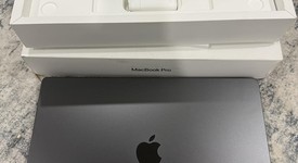 Mint
													MacBook Pro Late 2023 (M3) - 16" - Apple M3 Max 16-core, Black, 2 TB, 128 GB, 40-core GPU, photo 4 of 9