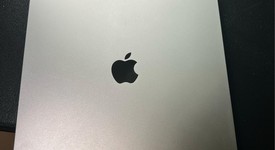 Good
													Apple iPad Pro 12.9" 6th Gen 2022 - Wi-Fi, Silver, 256 GB, photo 1 of 10
