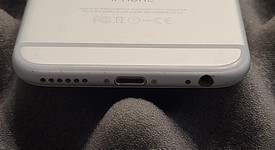 Good
													Apple iPhone 6 - Unlocked, Silver, 64 GB, A1549, photo 6 of 6