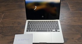Good
													MacBook Air 2024 (M3) - 13" - Apple M3, Silver, 256 GB, 8 GB, 8-core GPU, photo 1 of 13