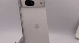 Good
													Google Pixel 7a - Unlocked, Snow, 128 GB, 8 GB, GWKK3, photo 3 of 5