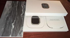 Mint
													Apple Watch Ultra 2 49mm - Unlocked, Black, A2986, photo 5 of 9