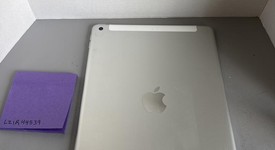 Good
													Apple iPad 9th Gen - Unlocked, Silver, 64 GB, A2603, photo 3 of 5